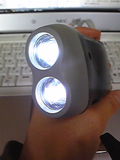 電気も